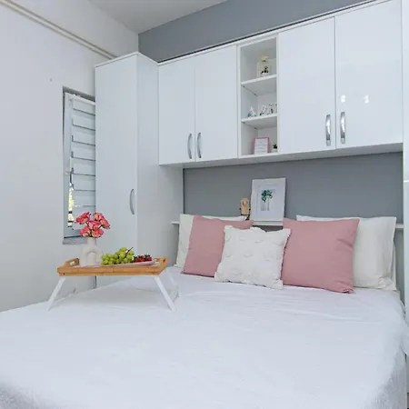 Apartamento La Bomba *